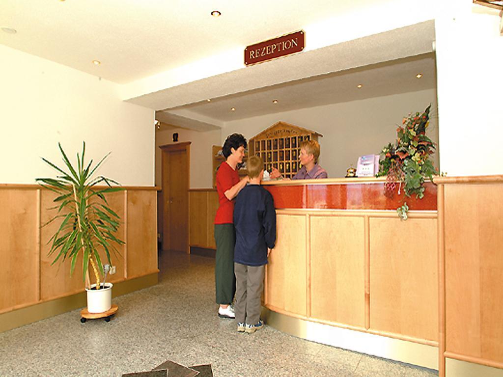 Garnihotel Zur Linde - Bayerischer Wald - Aktivcard Mit 154 Kostenfreien Leistungen - Kostenloser Parkplatz Лоберг Екстериор снимка